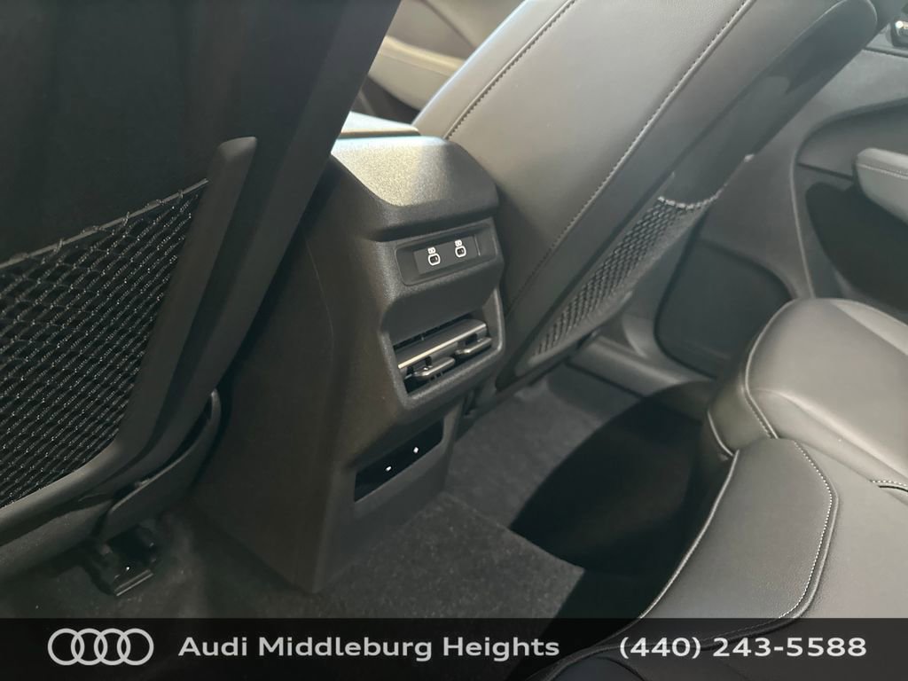 Used 2026 Audi Q3 quattro 2.0T image 28