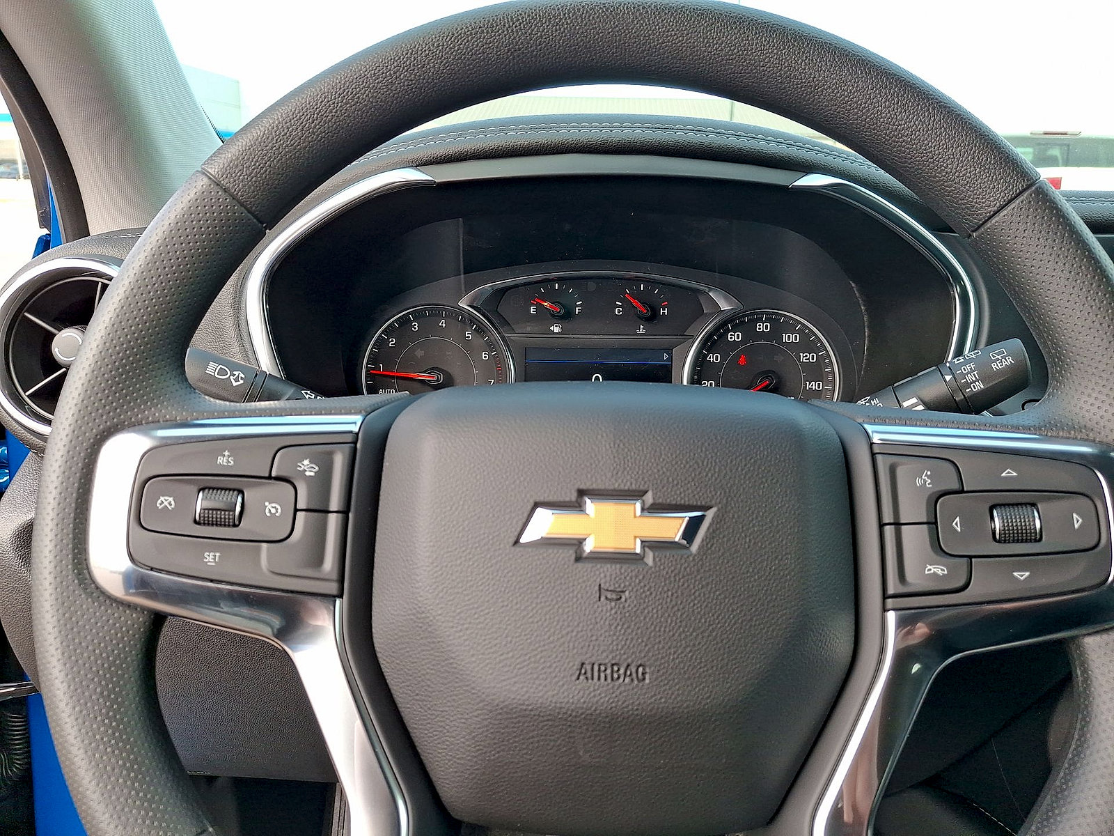 New 2026 Chevrolet Blazer LT w/ Midnight/Sport Edition AWD/4WD image 17