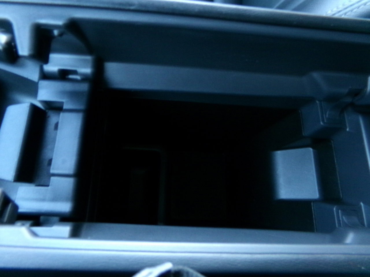 Used 2023 Nissan Rogue SL image 39