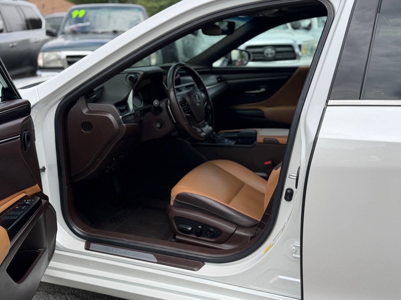 Used 2020 Lexus ES 350 w/ Premium Package FWD image 48