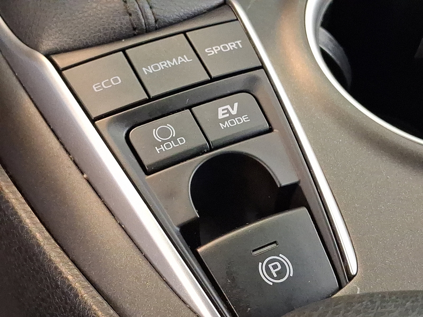 Certified 2024 Toyota Camry LE image 23