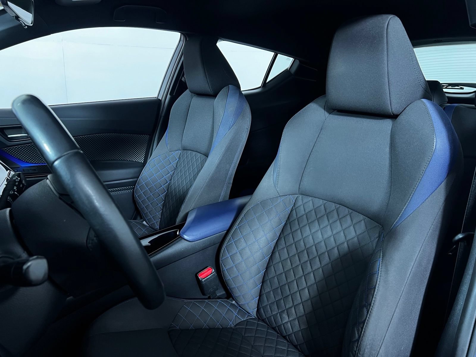 Certified 2021 Toyota C-HR XLE FWD image 13