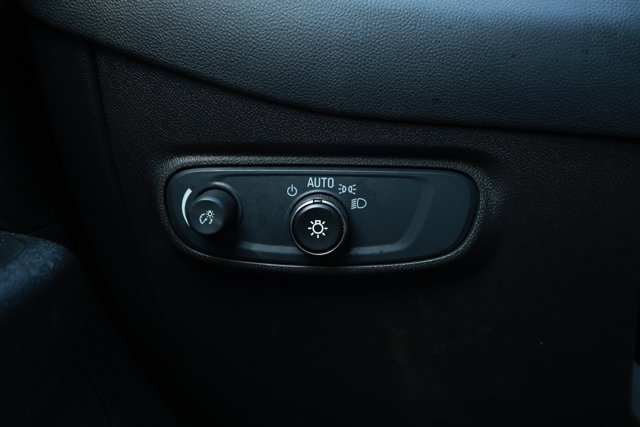 Used 2024 Chevrolet Equinox LT FWD image 15
