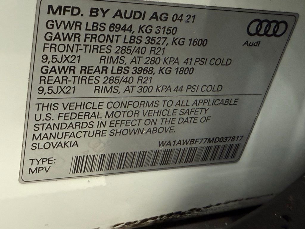 Used 2021 Audi SQ7 Premium Plus w/ Driver Assistance Package image 48