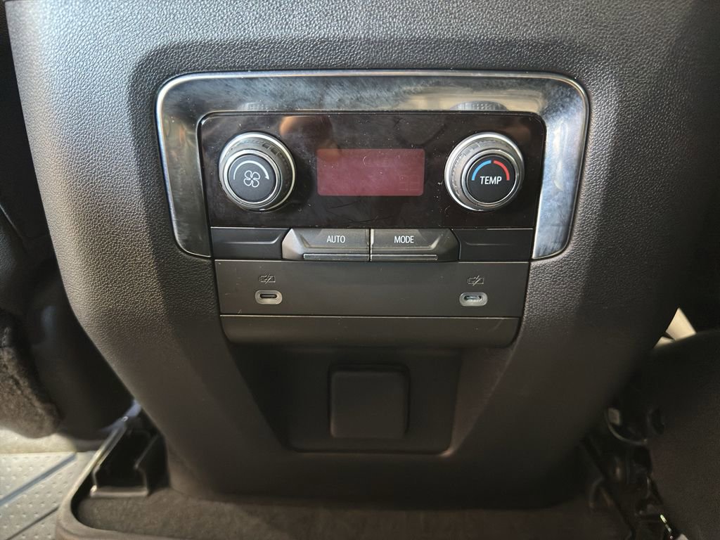 Used 2022 Chevrolet Tahoe RST image 15