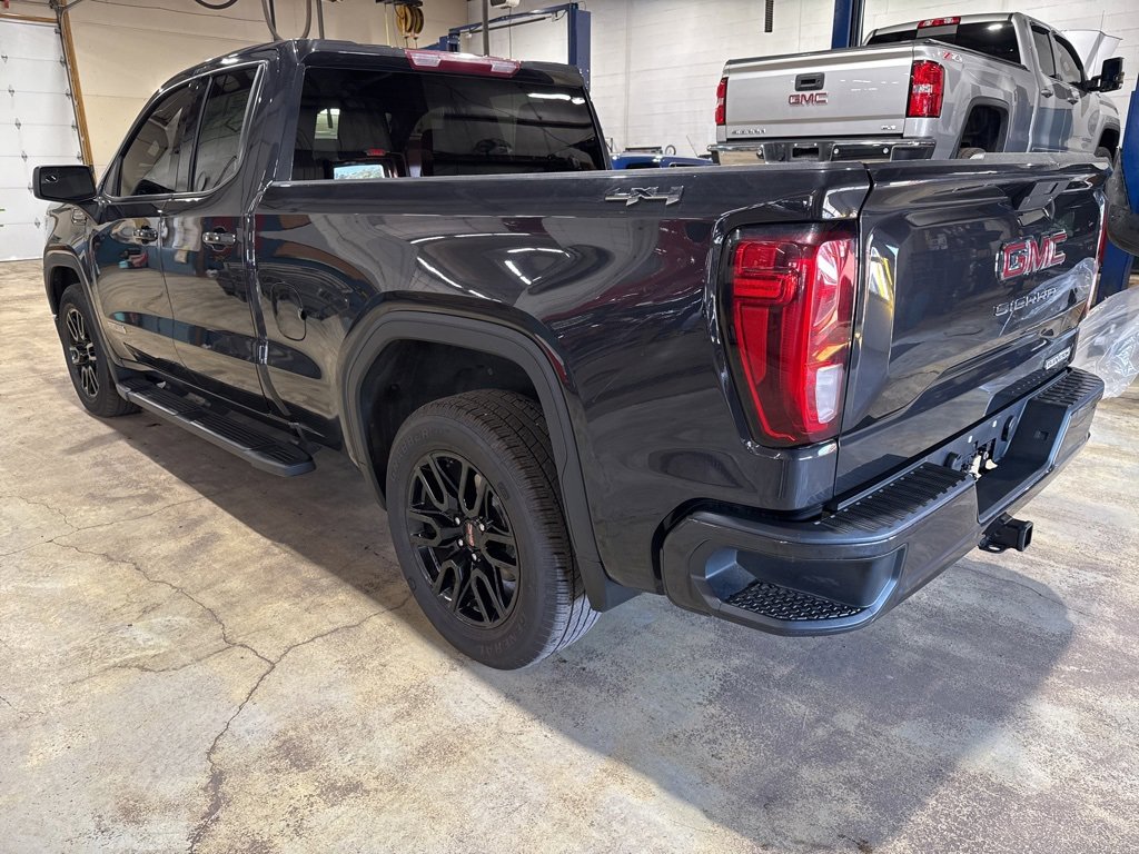 Used 2020 GMC Sierra 1500 Elevation image 2