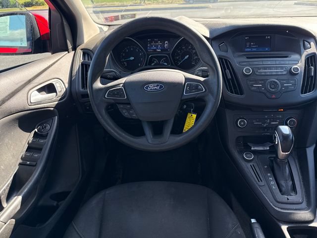 Used 2016 Ford Focus SE FWD image 17