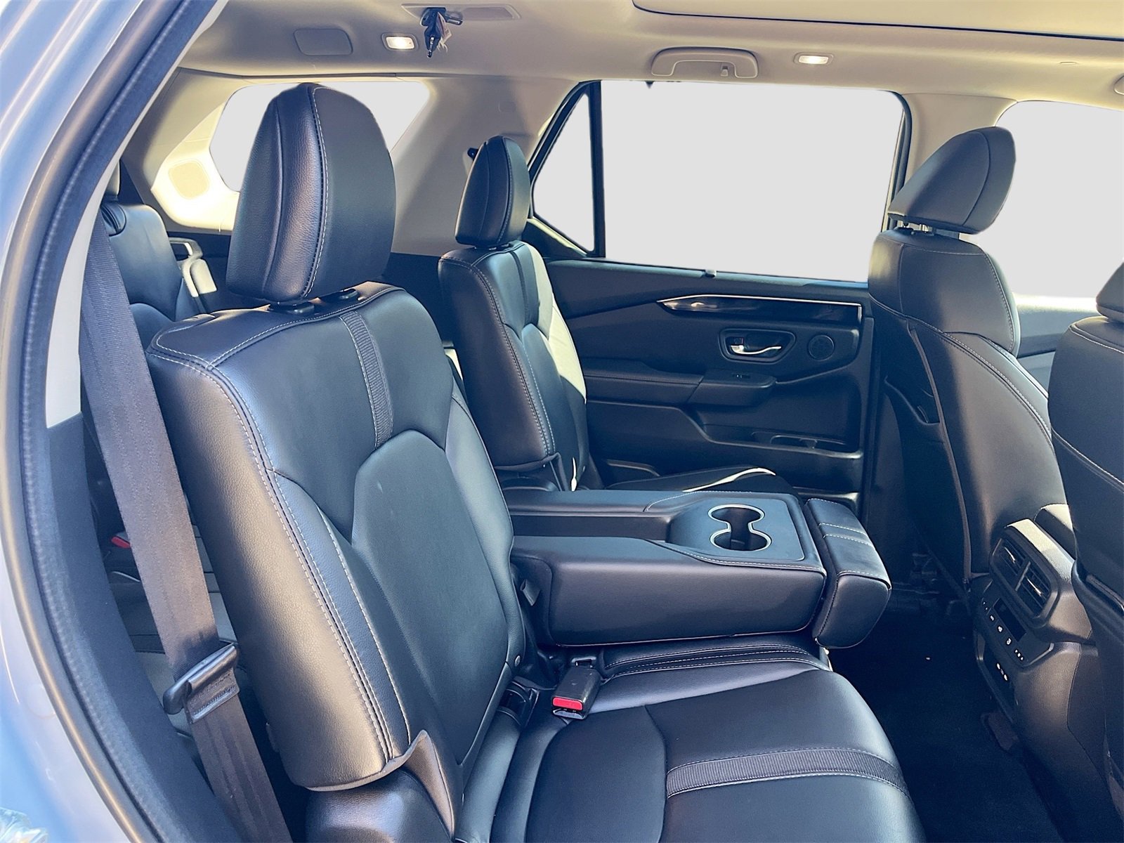 Used 2024 Honda Pilot Touring image 30