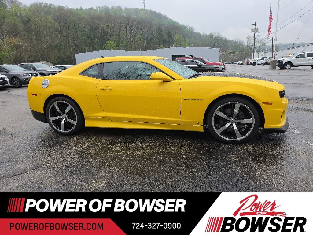 Used 2010 Chevrolet Camaro SS w/ RS Package RWD image 4