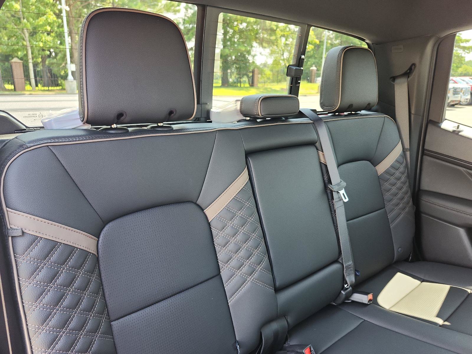 Certified 2026 GMC Canyon Denali AWD/4WD image 10