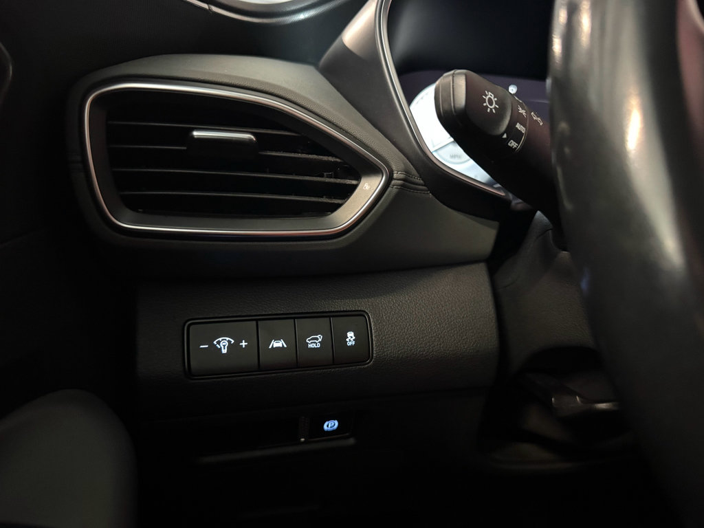 Used 2022 Hyundai Santa Fe SEL w/ Convenience Package FWD image 16
