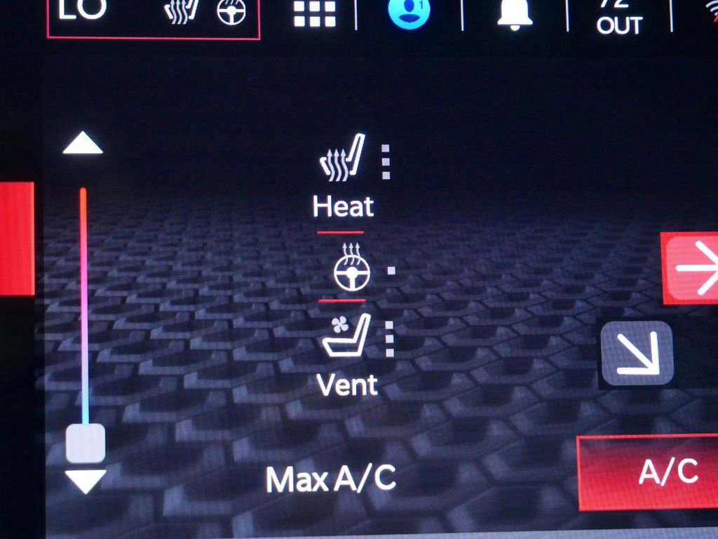 Certified 2024 Dodge Hornet GT image 47