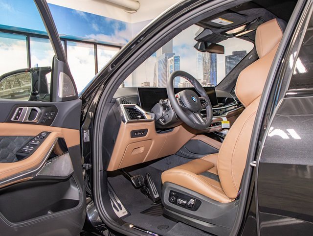 New 2026 BMW X5 M Competition w/ Executive Package image 13