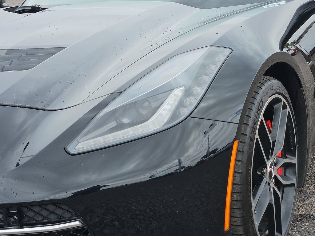 Used 2017 Chevrolet Corvette Stingray Coupe RWD image 7