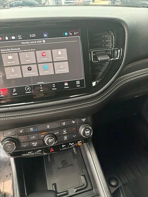 Used 2021 Dodge Durango SRT Hellcat w/ Technology Group AWD/4WD image 18
