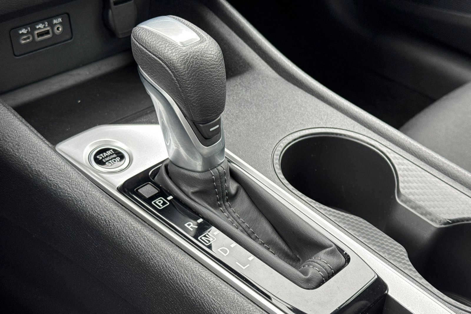 Used 2025 Nissan Altima 2.5 SV image 19