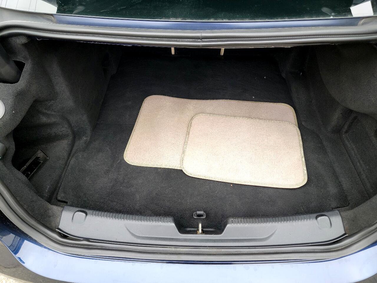 Used 2017 Jaguar XE Prestige image 39