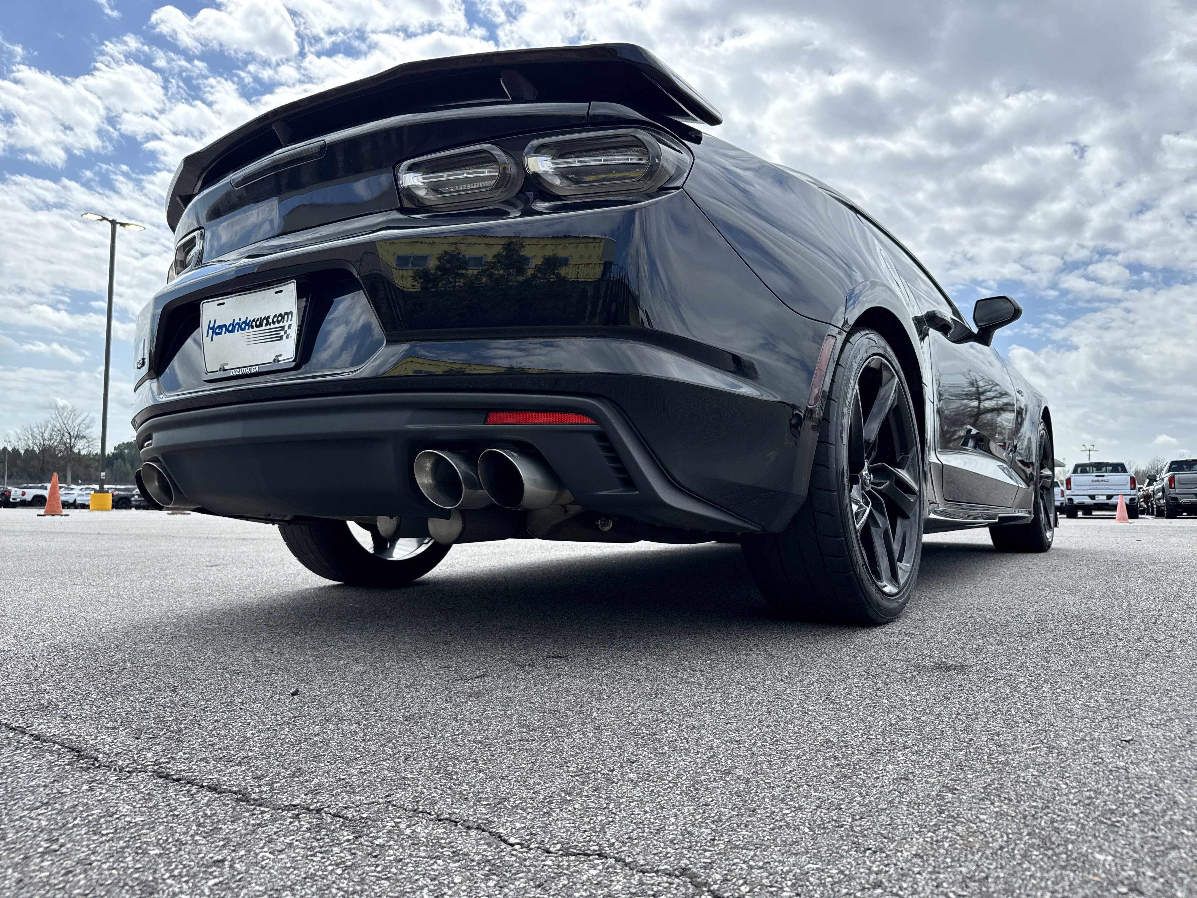 Used 2022 Chevrolet Camaro LT w/ RS Package image 10