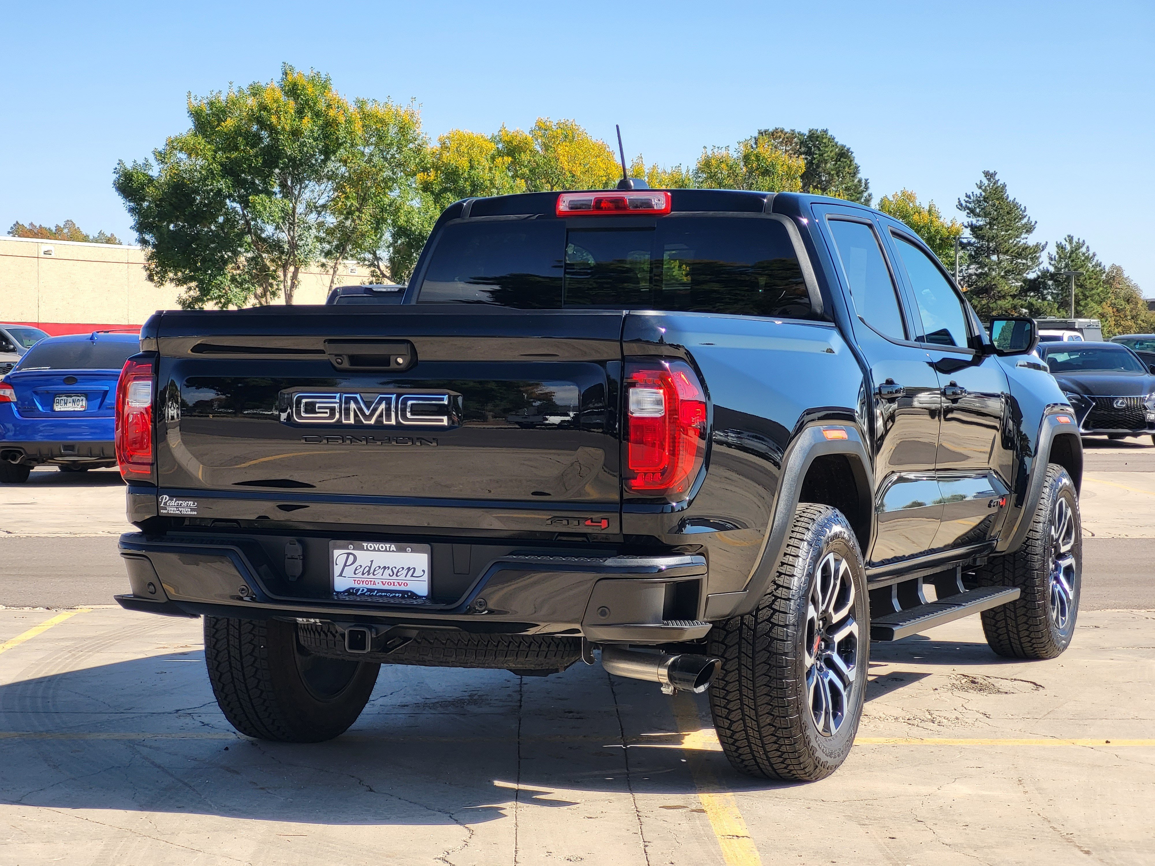 Used 2026 GMC Canyon AT4 w/ Technology Plus Package AWD/4WD image 2
