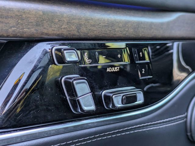 Used 2023 Jeep Grand Wagoneer 4WD w/ Convenience Group III image 25