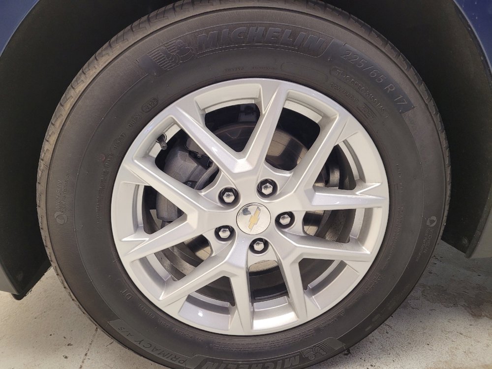 Used 2022 Chevrolet Equinox LS image 31