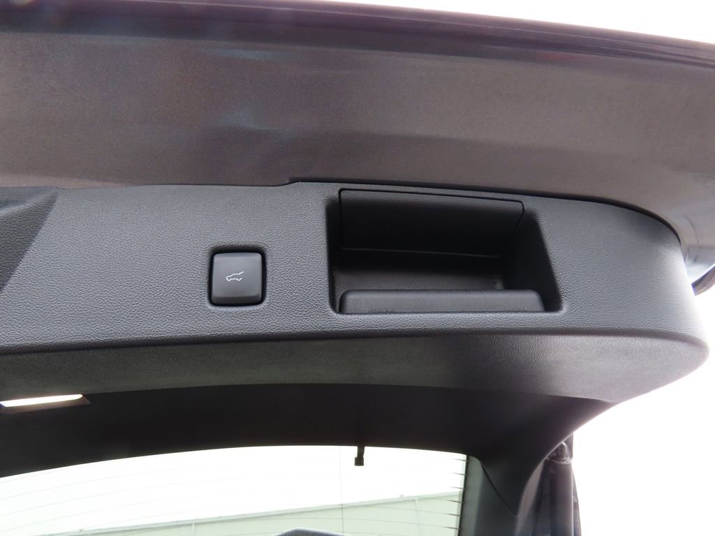 Used 2024 Ford Escape ST-Line w/ Tech Pack #1 image 19