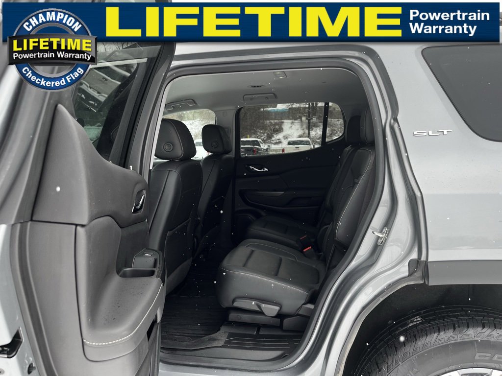 Certified 2023 GMC Acadia SLT w/ Trailering Package image 31