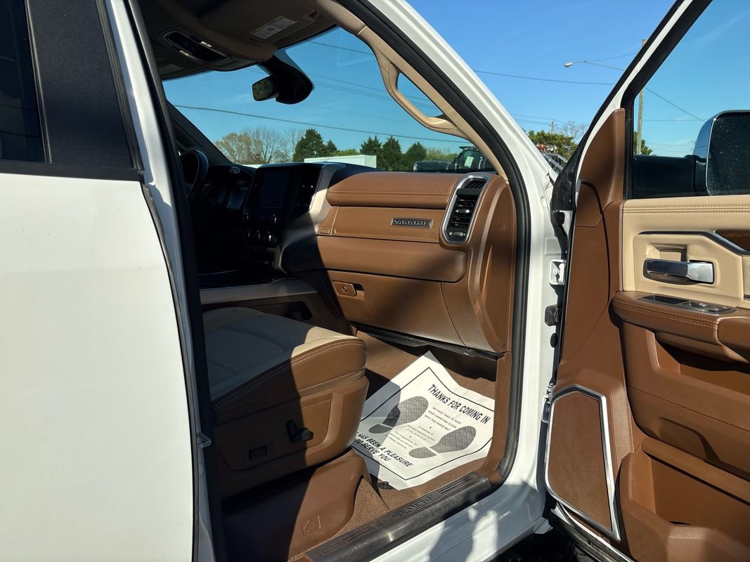 Used 2022 RAM 2500 Laramie w/ Rambox Utility Group image 29