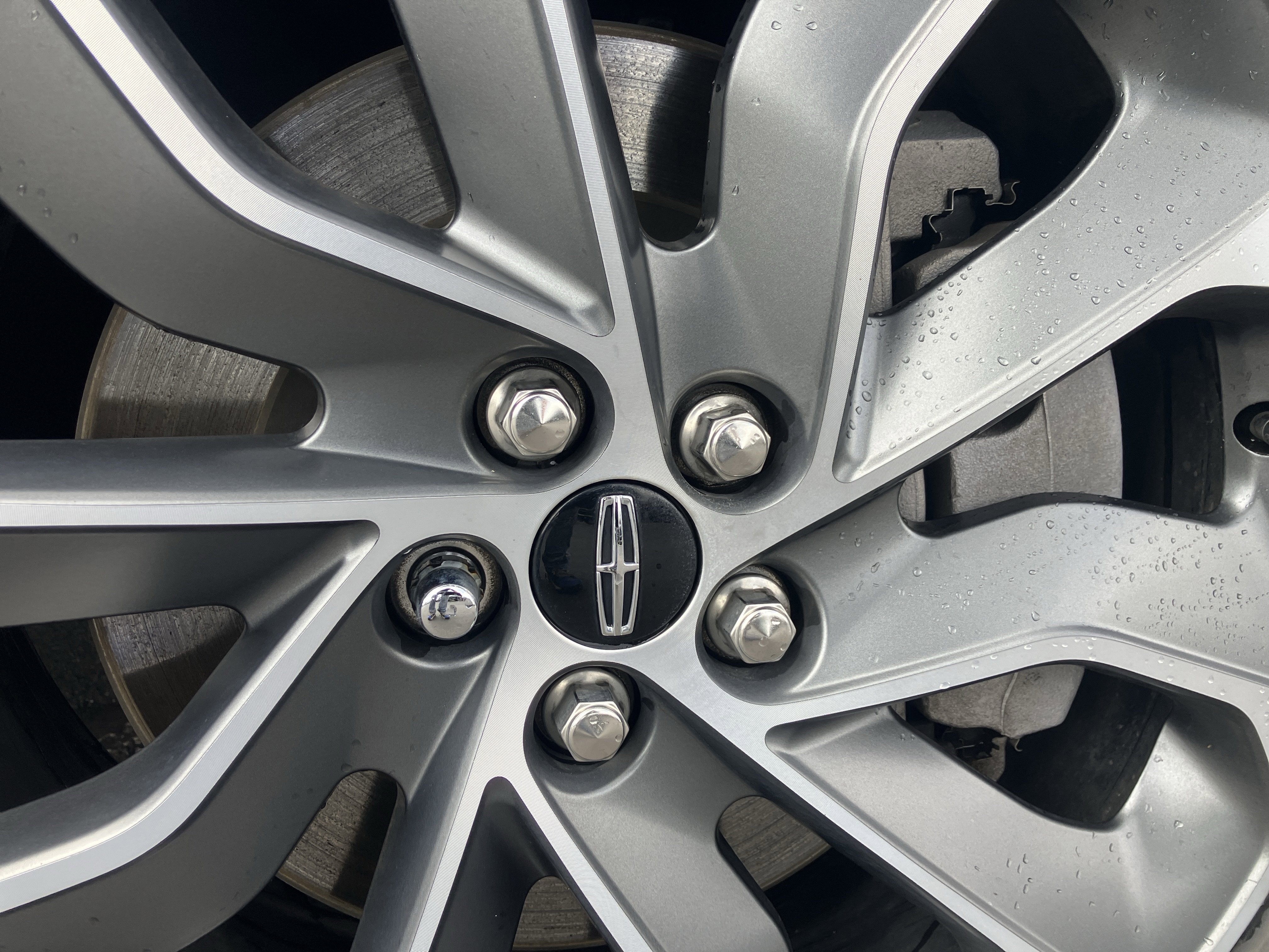 Used 2023 Lincoln Nautilus Reserve w/ Luxury Package image 9