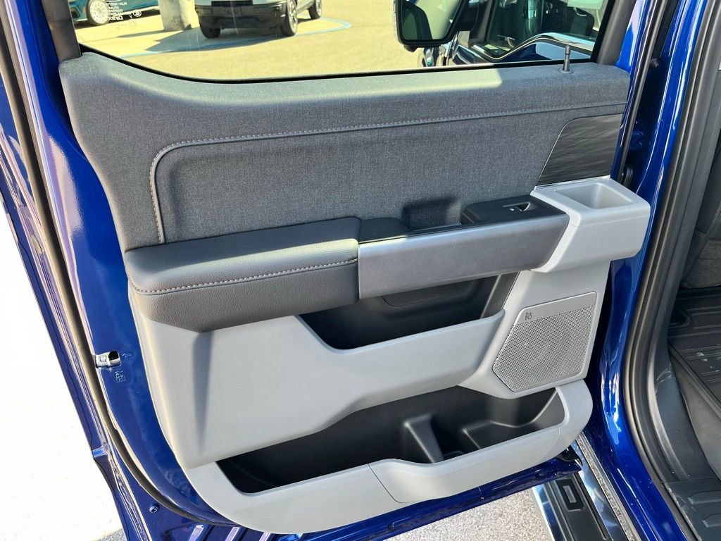 New 2026 Ford F150 Lariat w/ Equipment Group 502A High image 11