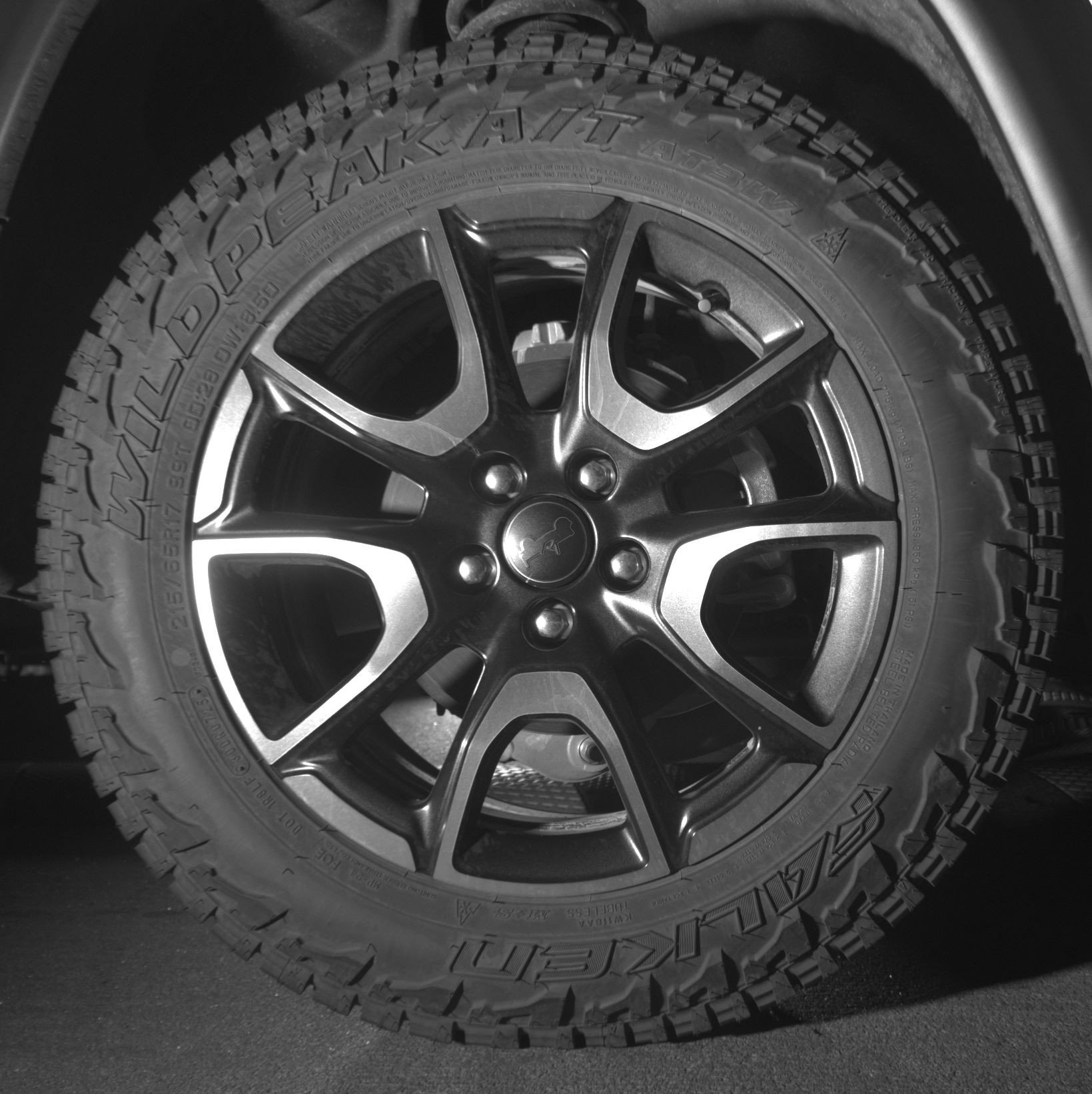 Used 2025 Jeep Compass Trailhawk AWD/4WD image 15