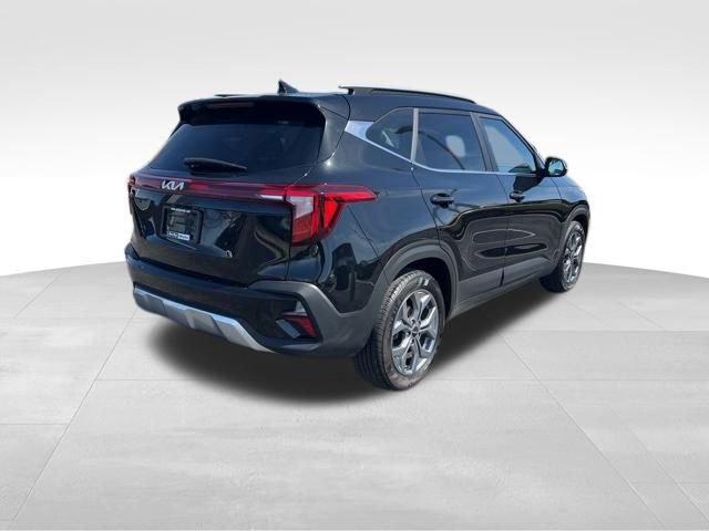 Certified 2024 Kia Seltos S image 8