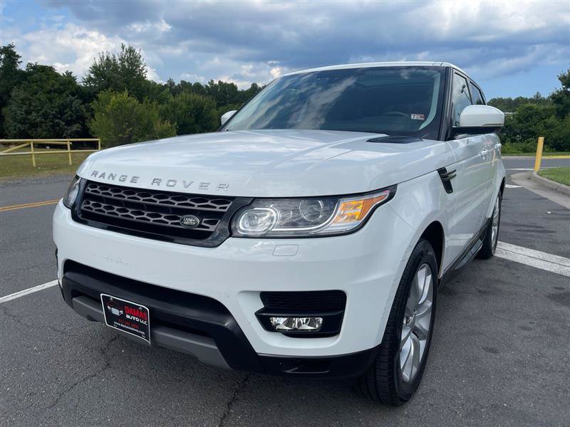Used 2016 Land Rover Range Rover Sport SE AWD/4WD image 2