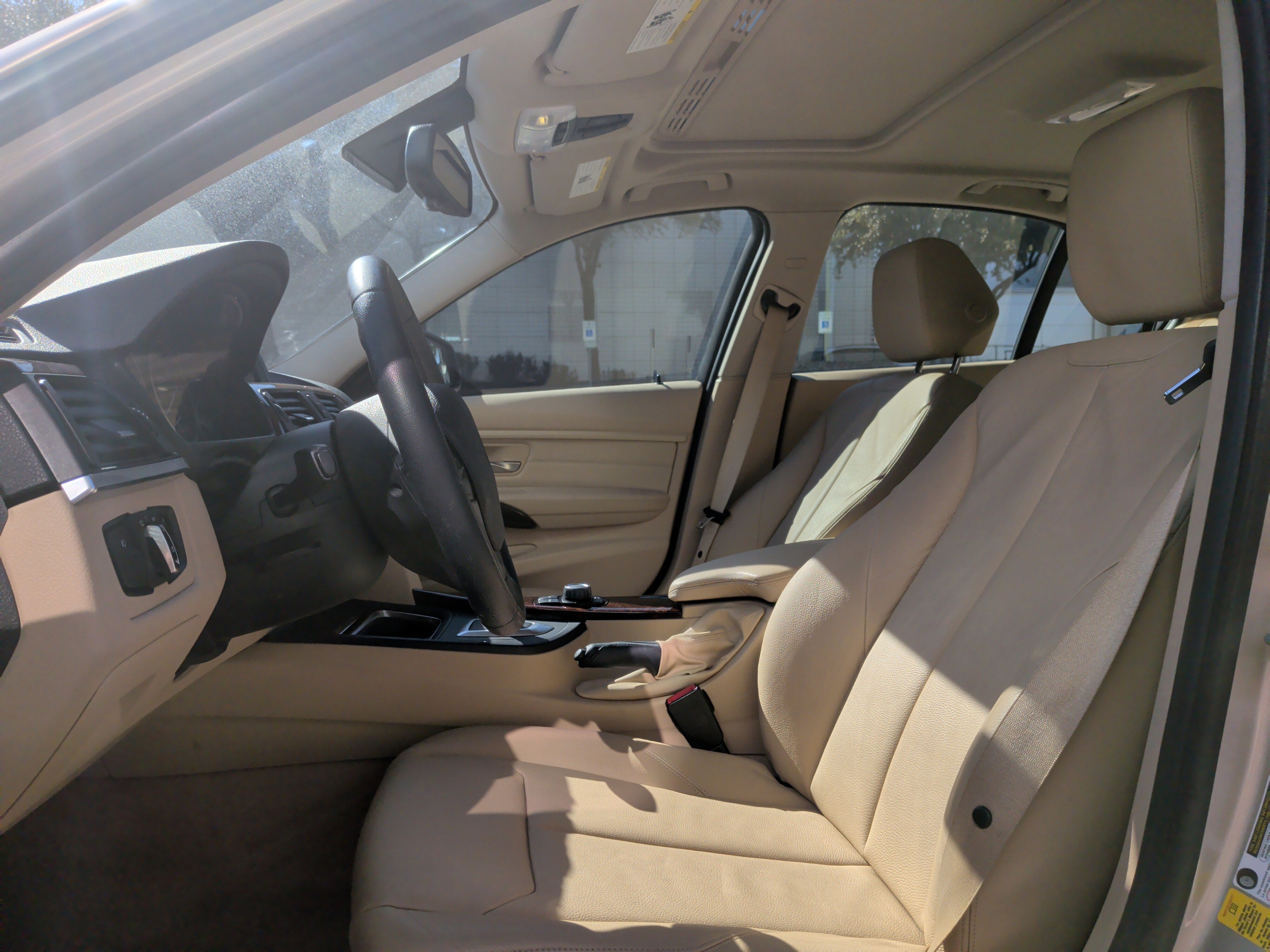 Used 2014 BMW 320i Sedan image 16