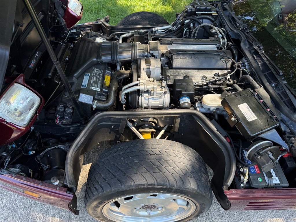 Used 1993 Chevrolet Corvette Convertible RWD image 80
