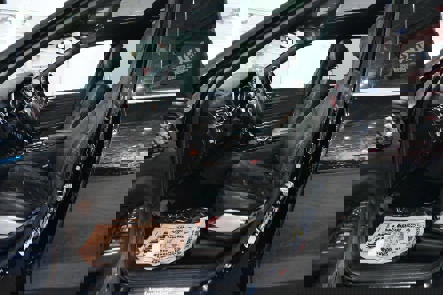 Used 2017 Mercedes-Benz GLS 550 4MATIC image 17