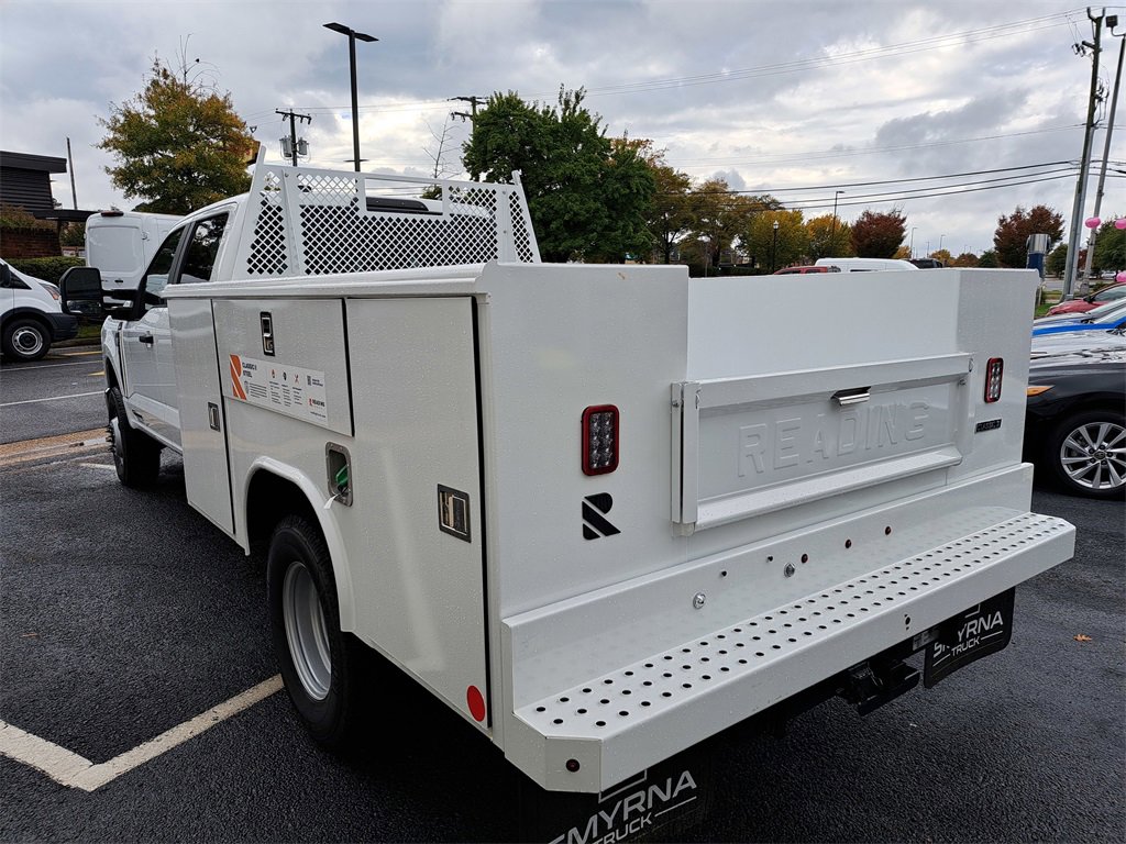 New 2025 Ford F350 XL w/ XL Chrome Package image 4