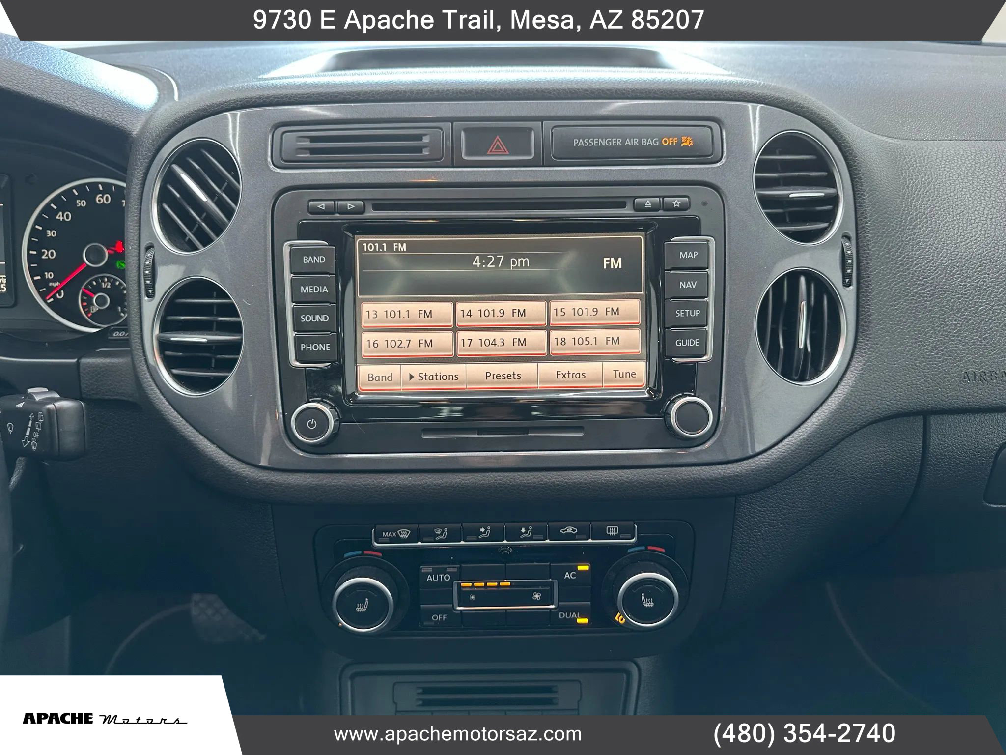 Used 2012 Volkswagen Tiguan SEL image 24