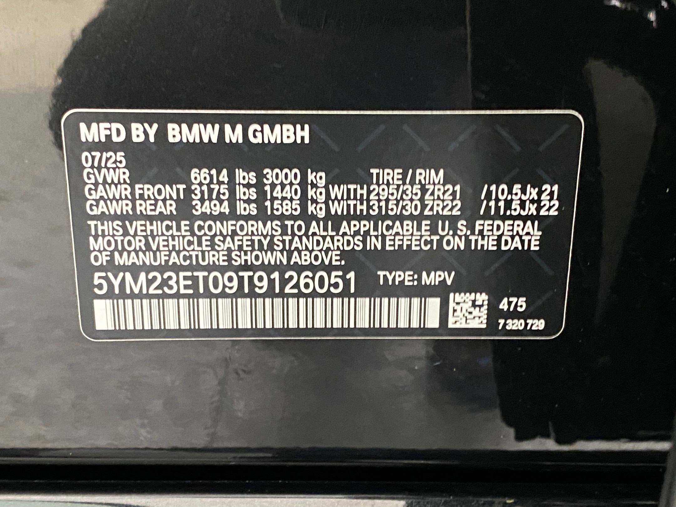 Used 2026 BMW X6 M Competition w/ Executive Package image 22