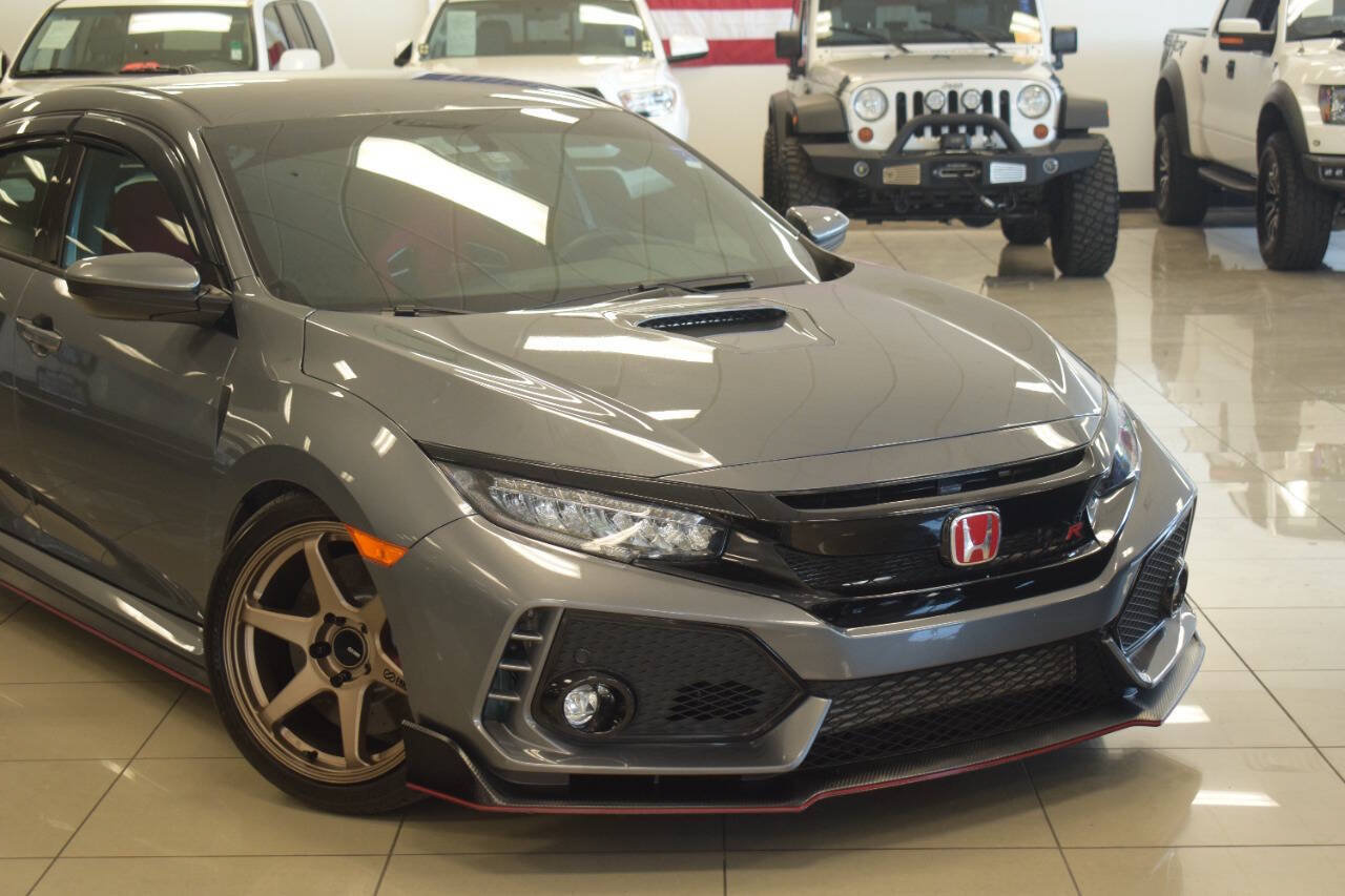 Used 2018 Honda Civic Type R image 4