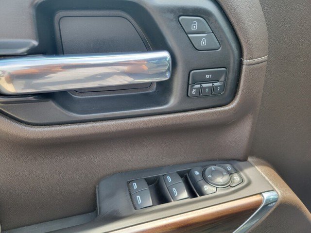 Used 2022 GMC Sierra 1500 SLT AWD/4WD image 16