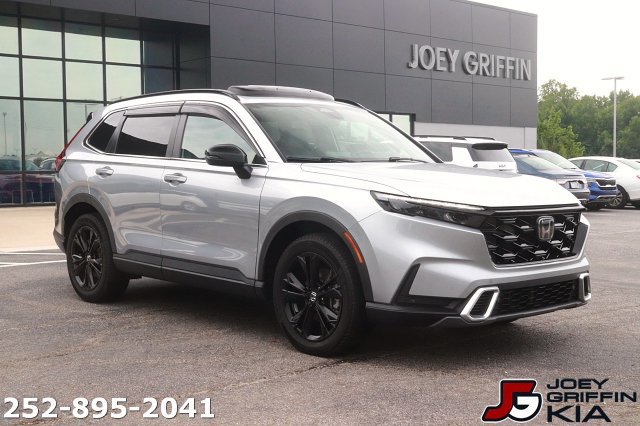 Used 2024 Honda CR-V Sport Touring image 3