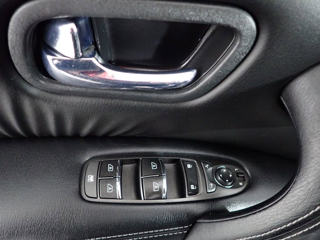 Used 2019 Nissan Armada Platinum w/ Captain's Chairs Package image 26