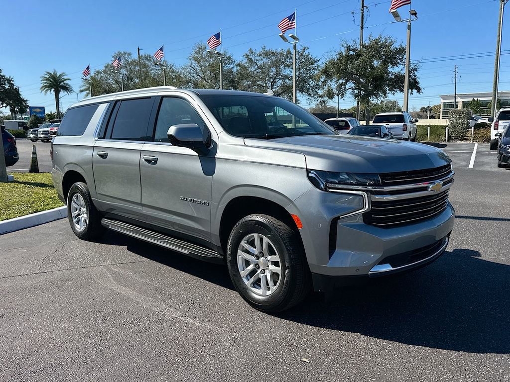 Certified 2024 Chevrolet Suburban LT image 4