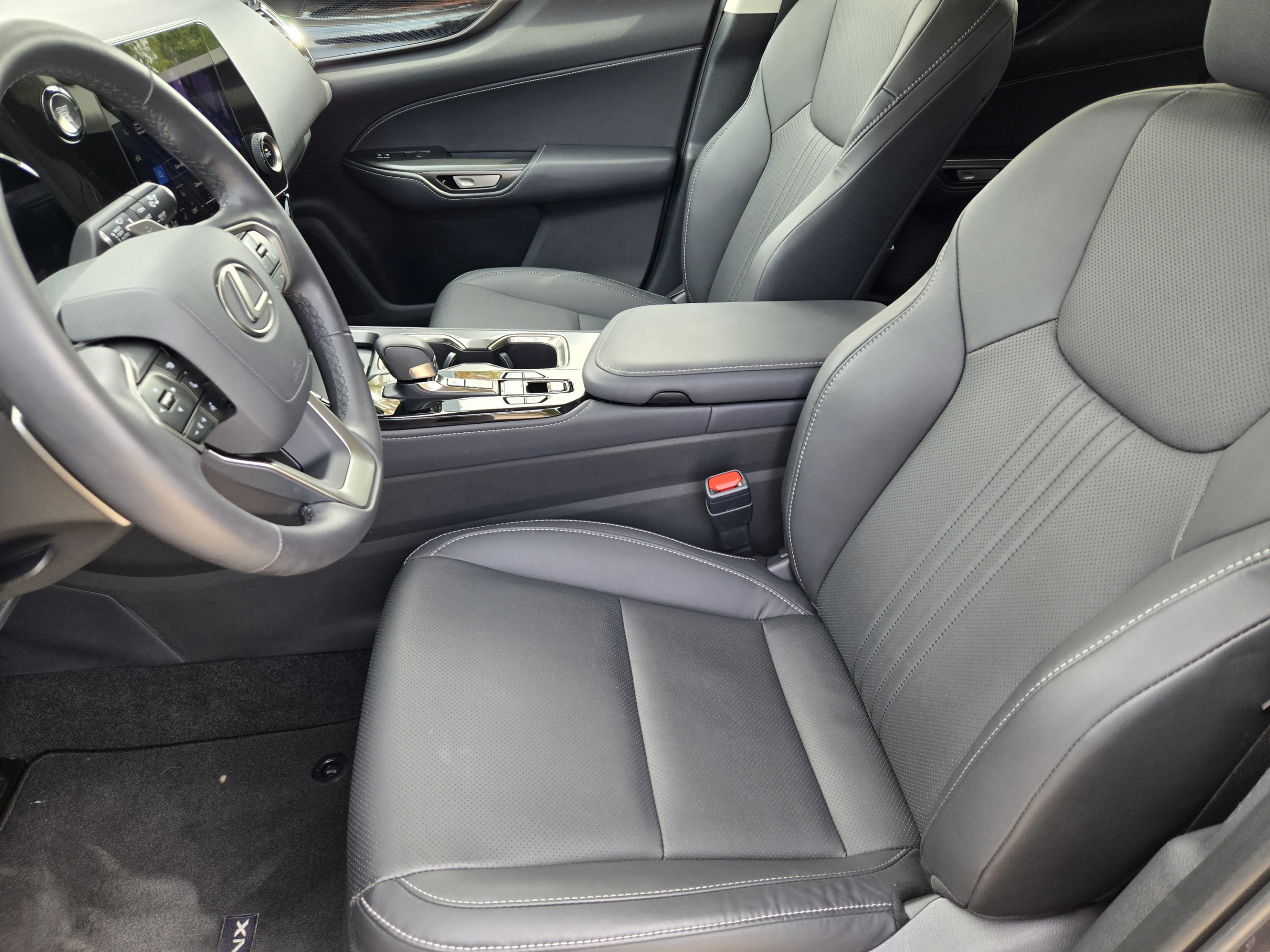 Used 2026 Lexus NX 350 AWD w/ Accessory Package (Z1) image 9