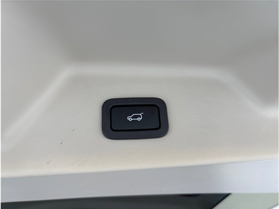 Used 2021 Land Rover Range Rover Westminster Edition image 48