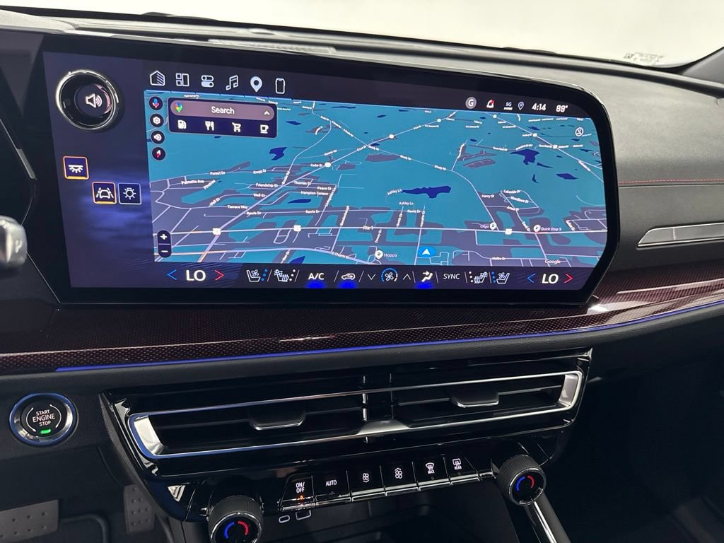 New 2027 Chevrolet Traverse RS AWD/4WD image 13