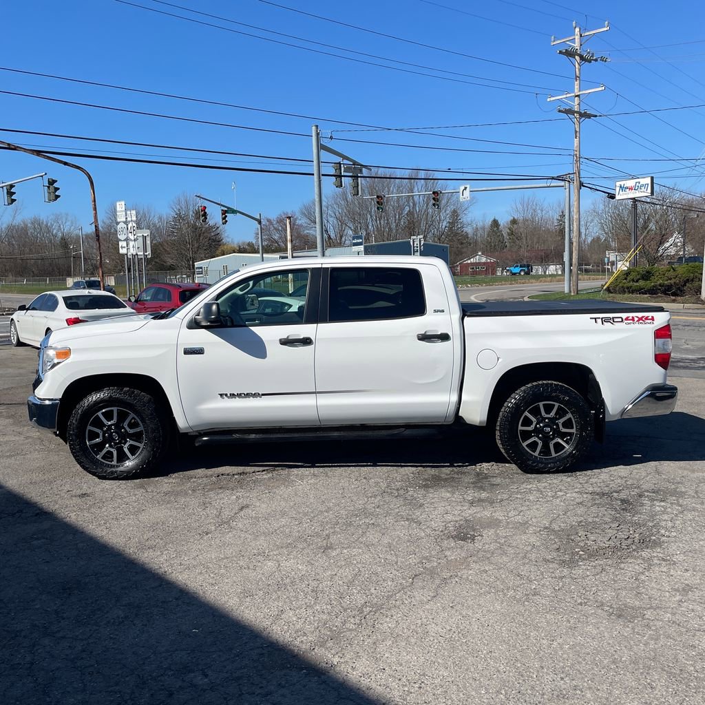 Used 2015 Toyota Tundra SR5 w/ TRD Off Road Package AWD/4WD image 5
