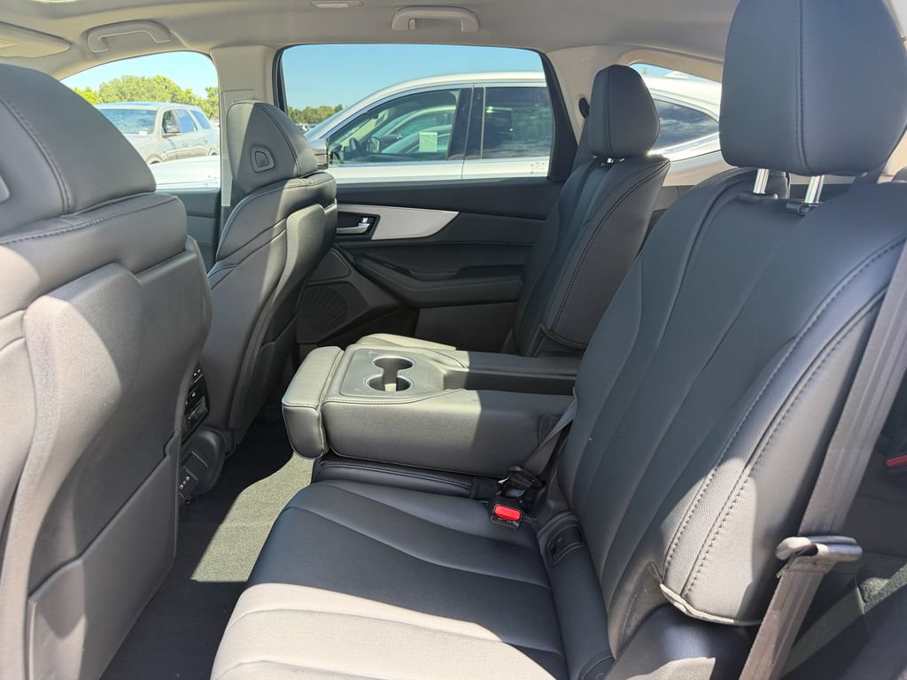 New 2026 Acura MDX SH-AWD image 25