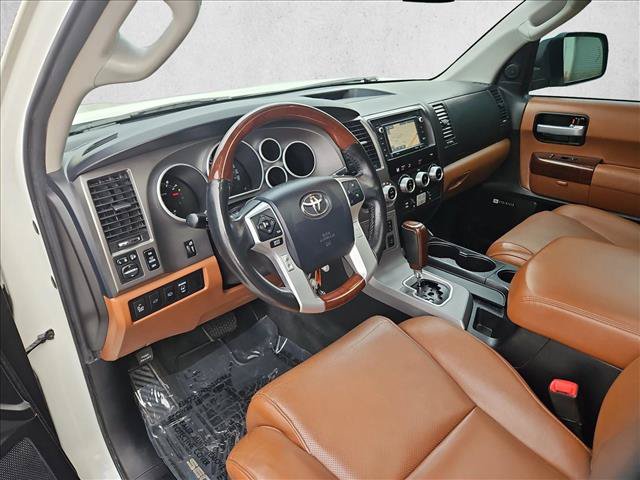 Used 2016 Toyota Sequoia Platinum AWD/4WD image 10